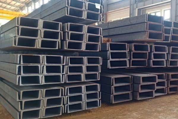 Ứng dụng thực tế của thép hình chữ U trong các kết cấu chịu lực công nghiệp.